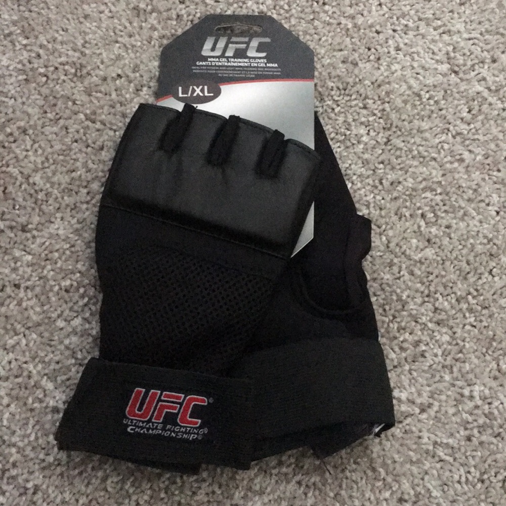 UFC gel training gloves size L/XL